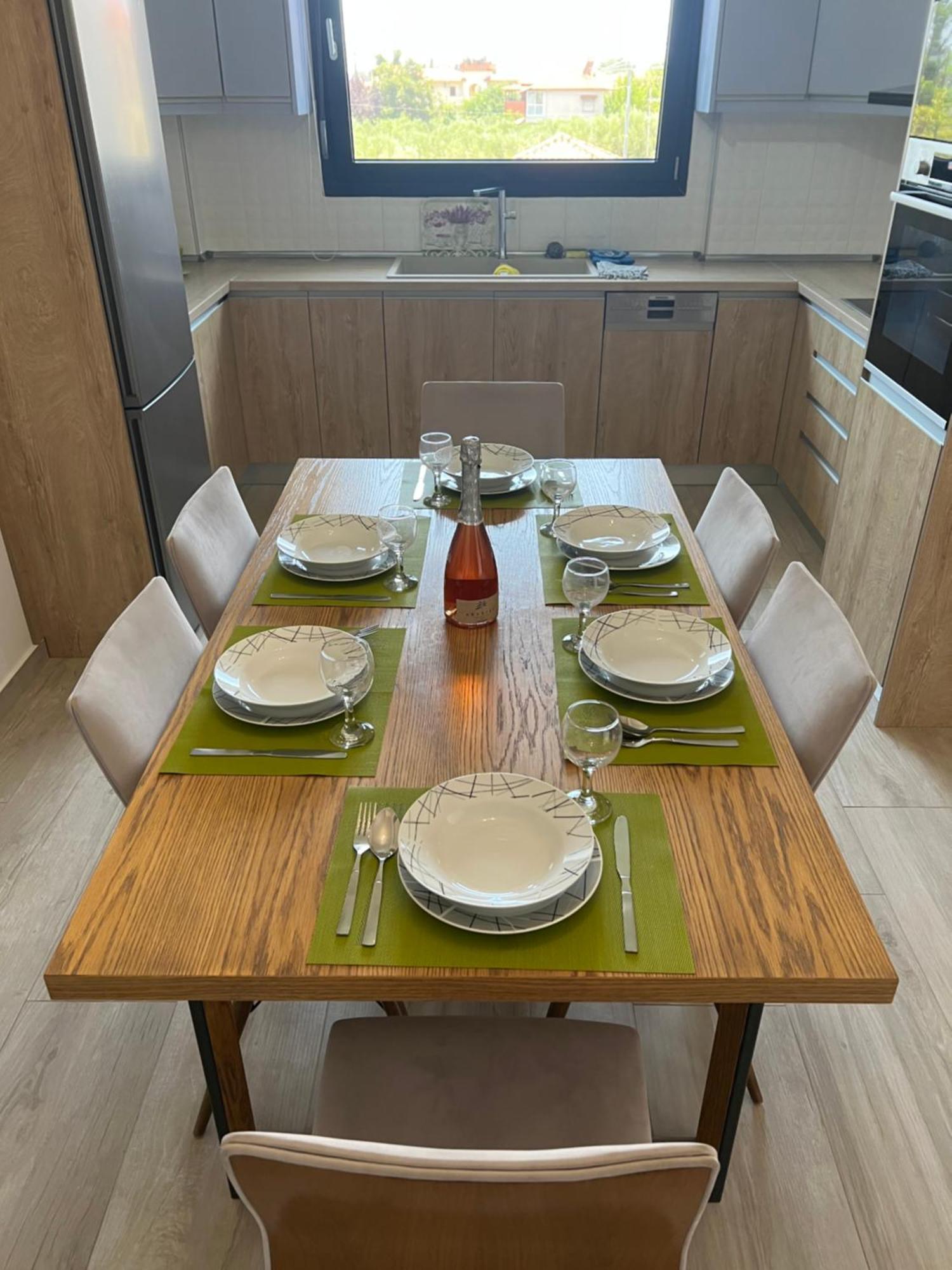 니키티 L&S House 아파트 외부 사진