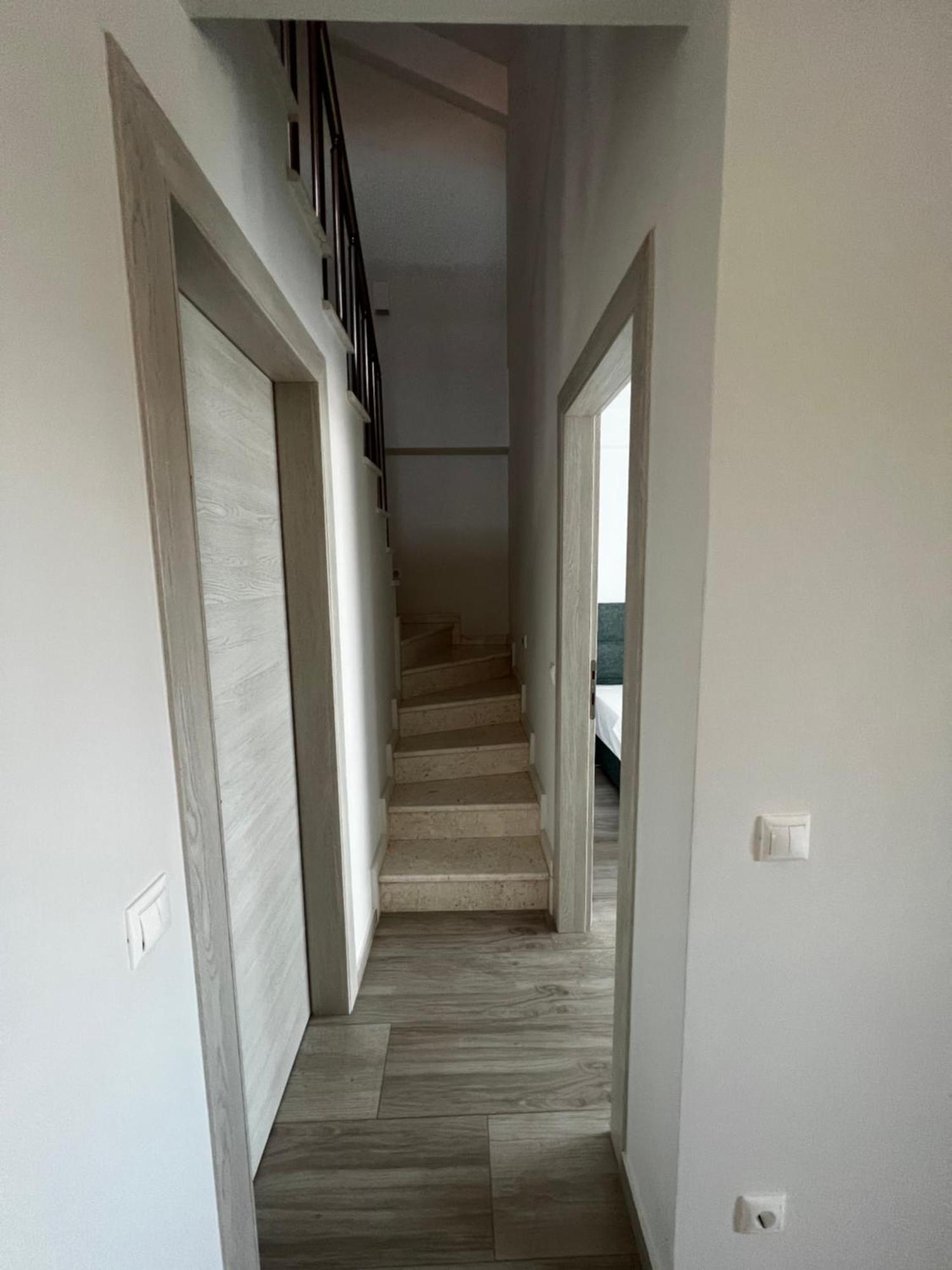 니키티 L&S House 아파트 외부 사진